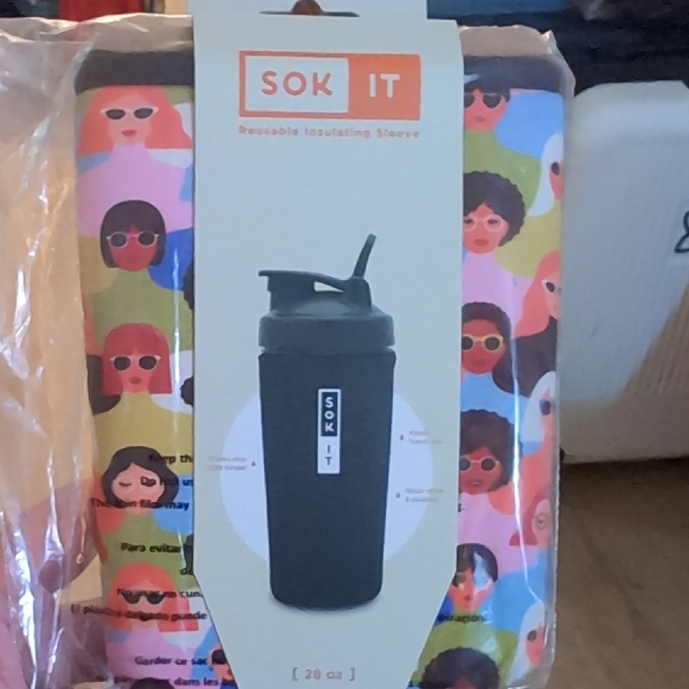 BotlSok for Blender Style Bottles- Femme Force- NWOT